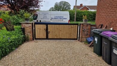 GATES | Custom Gates Fabrication Lincolnshire - On-Site Welding Services in Lincolnshire Professional On Site Welding Lincolnshire - Lincolnshire Site Weld and Fabrication van parked beside a custom gate installation